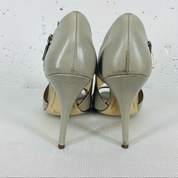 Boutique 9 size 7.5 Thomsina Gray Leather 4.5 inch Heels - Picture 5 of 16